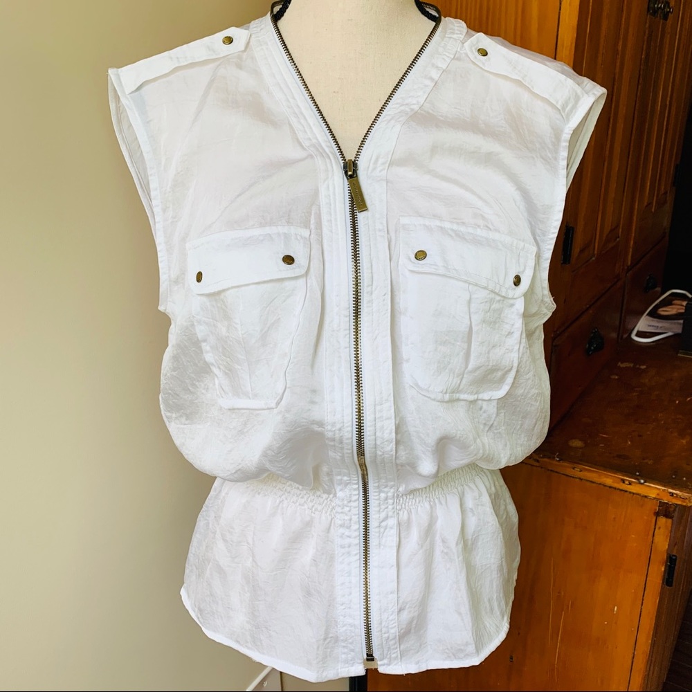 Michael Kors white sleeveless blouse w/ zips sz L